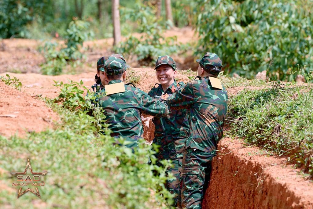 Gallery - “Sao nhập ngũ 2025” tập 8: Kỳ Duyên – Cara – Tăng Phúc chưa ra trận đã “hy sinh”, Chi Pu – Duy Khánh “sập bẫy” tâm lý | Moli Star - image 1