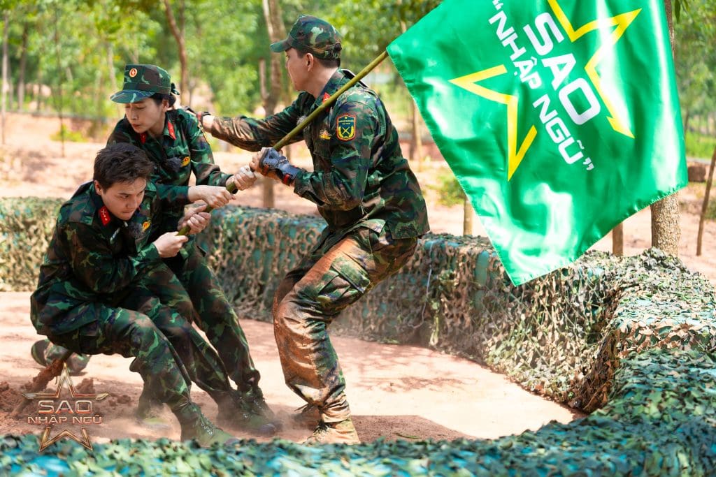 Gallery - “Sao nhập ngũ 2025” tập 8: Kỳ Duyên – Cara – Tăng Phúc chưa ra trận đã “hy sinh”, Chi Pu – Duy Khánh “sập bẫy” tâm lý | Moli Star - image 3