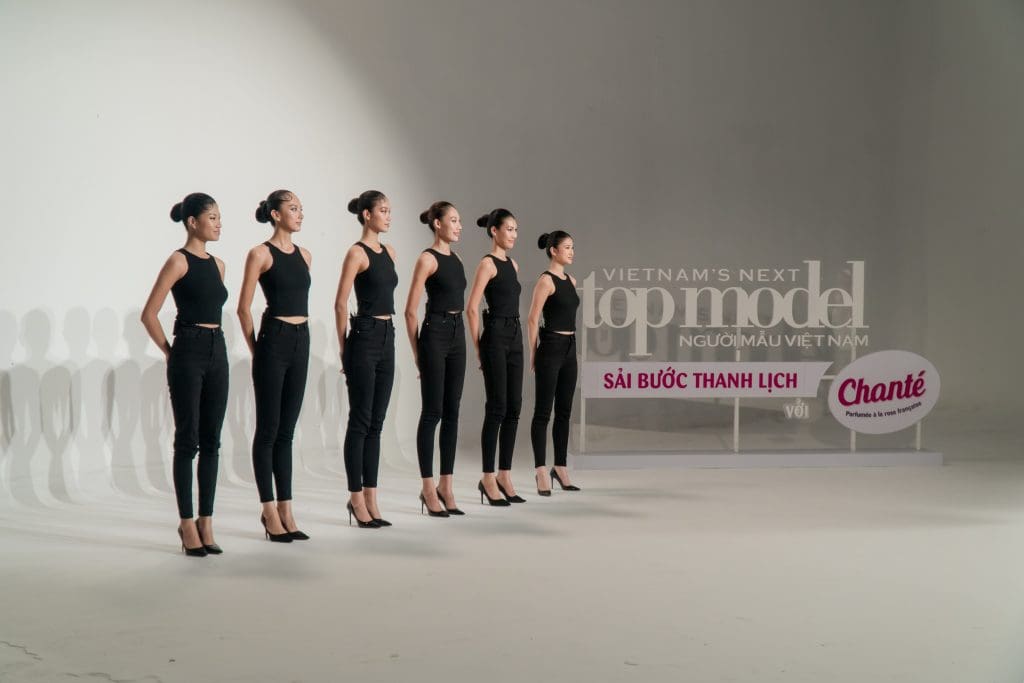 Gallery - Top 3 Vietnam’s Next Top Model 2025 chính thức gọi tên Bảo Ngọc, Mai Hoa và Mỹ Ngân | Moli Star - image 2