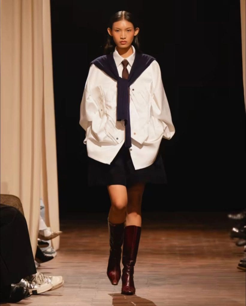 Gallery - Huỳnh Tú Anh liên tục “đắt show” quốc tế, khẳng định bản lĩnh của người mẫu Việt thế hệ mới | Moli Star - image 4
