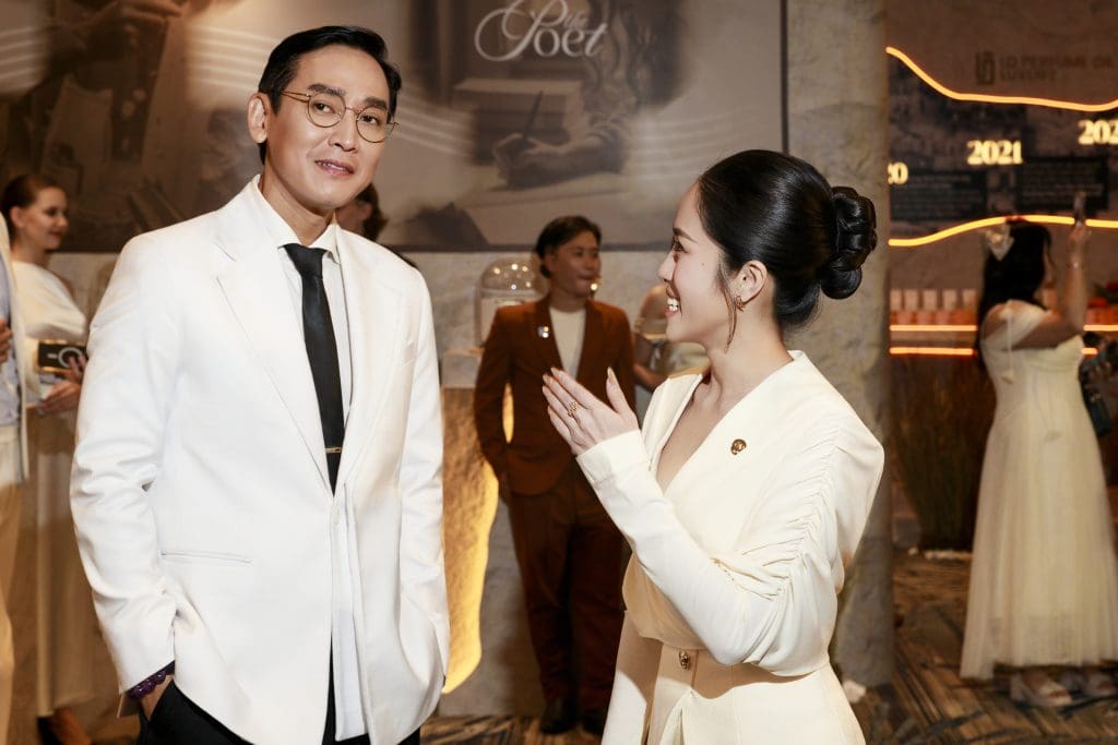 Gallery - Dàn sao tỏa sáng tại sự kiện nghệ thuật mùi hương: Hứa Vĩ Văn, Lê Hạ Anh chiếm spotlight | Moli Star - image 2