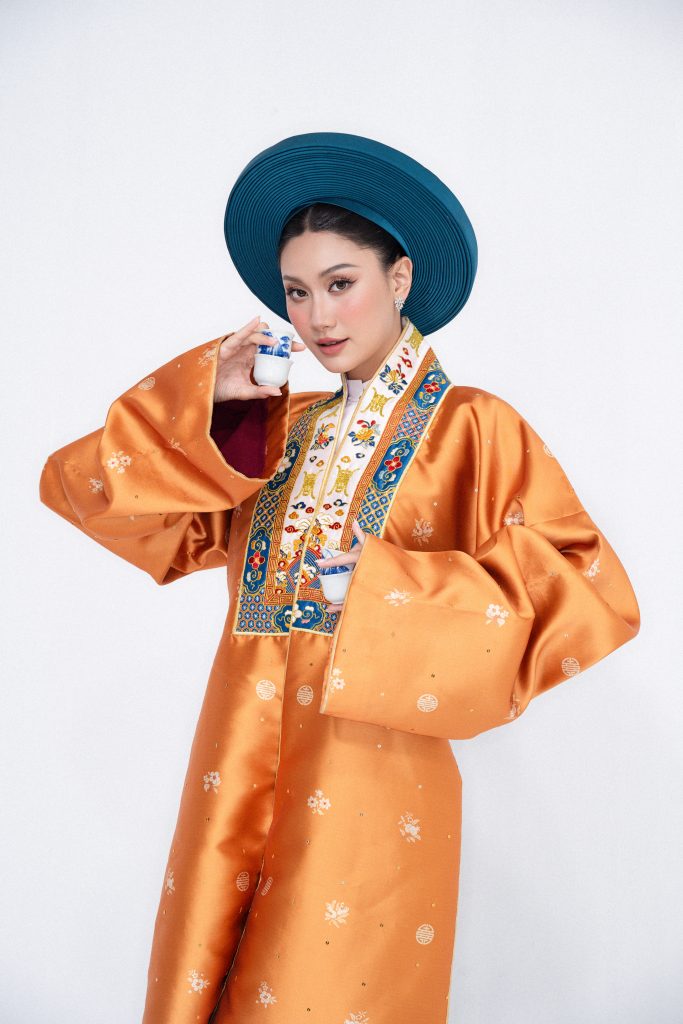 Gallery - ​​Hoa hậu Phương Linh biến hóa, khắc họa tình yêu Việt Nam trong hình hiệu Road To Miss Cosmo 2025 | Moli Star - image 4