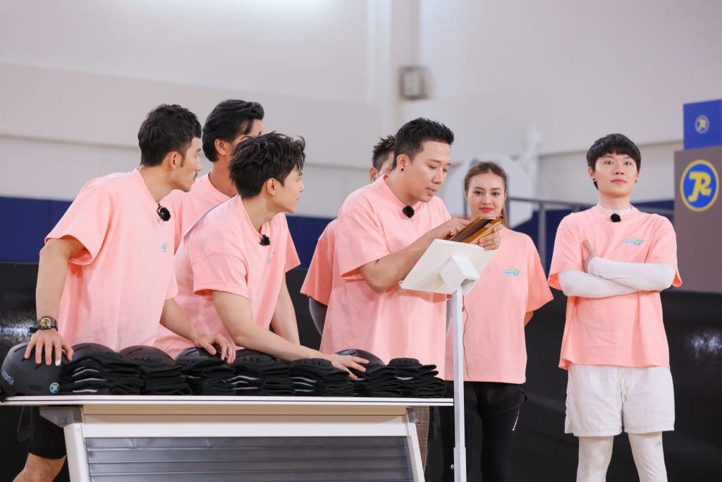Gallery - Ninh Dương Lan Ngọc bất chấp chấn thương, lăn xả quyết tâm xé bảng tên “khủng long” Trấn Thành | Moli Star - image 4