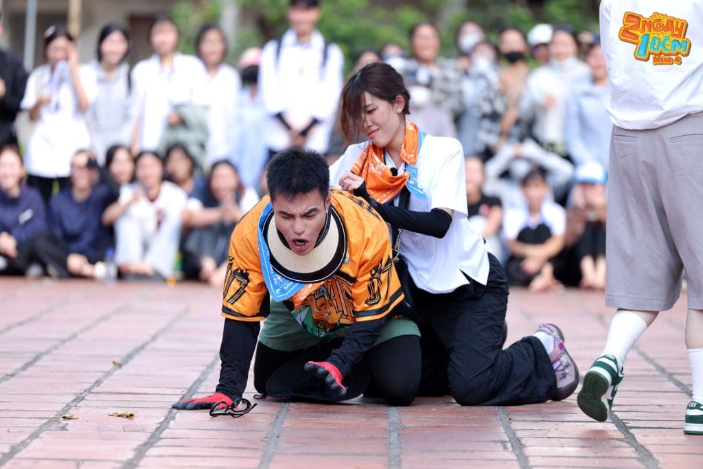 Gallery - “2 ngày 1 đêm” tập 85: Ánh Sáng Aza hòa tan trong một nốt nhạc, LAMOON trỗi dậy bật luôn Dương Lâm | Moli Star - image 6