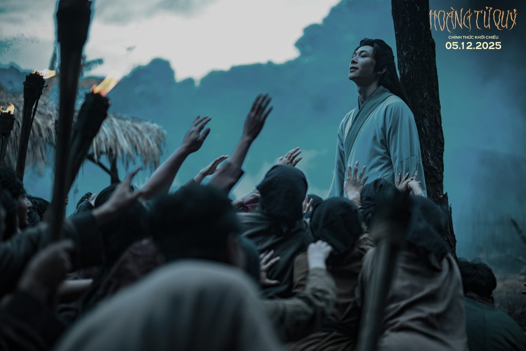Gallery - Phim “Hoàng tử quỷ” tung trailer hé lộ thân phận của Anh Tú Atus, Lương Thế Thành chiến đấu đến “nát người” | Moli Star - image 2