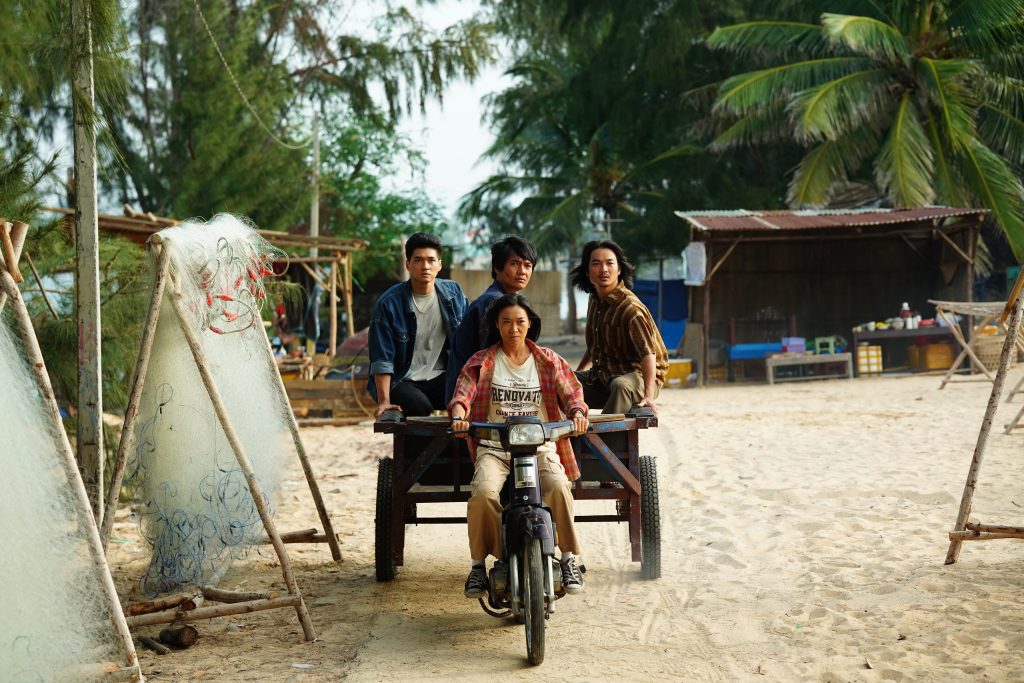 Gallery - Nguyên Thảo hội ngộ Quang Tuấn trong “Truy tìm Long Diên Hương”, nhập vai quên luôn mình là con gái | Moli Star - image 2