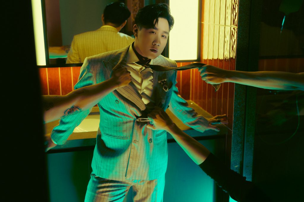 Gallery - Trung Quân mang tinh thần “wibu chính hiệu” vào MV ballad “Mỹ vị cuộc đời” | Moli Star - image 1