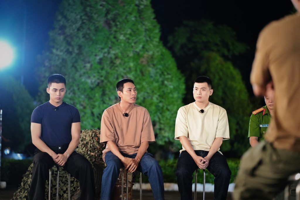 Gallery - Lê Dương Bảo Lâm, Song Luân rơi nước mắt khi thực hiện nhiệm vụ cuối cùng của “Chiến sĩ quả cảm” mùa 1 | Moli Star - image 2