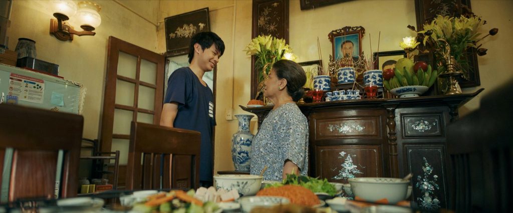 Gallery - Phim “Bà đừng buồn con” đổi tên thành “Thế hệ kỳ tích”, hướng đến thông điệp phấn đấu để tạo kỳ tích trong xã hội | Moli Star - image 2
