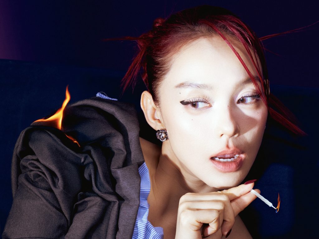 Gallery - Minh Hằng chính thức trở lại V-Pop sau 7 năm, chỉ 1 câu “Nhạc Dance is back” đã gây sốt   | Moli Star - image 2