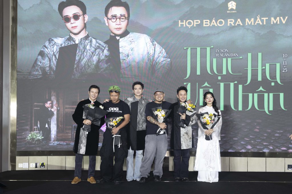 Gallery - NSND Huỳnh Tú, NSND Tự Long góp mặt trong MV “Mục hạ vô nhân” của SOOBIN: Đưa văn hóa Việt vào âm nhạc đại chúng | Moli Star - image 3