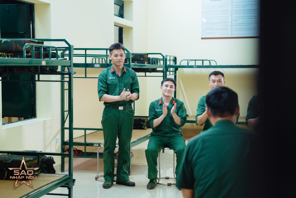 Gallery - Bình An ngạt thở khi làm nhiệm vụ, Chi Pu nghẹn ngào: “Bạn của tôi trong giới không nhiều” | Moli Star - image 7