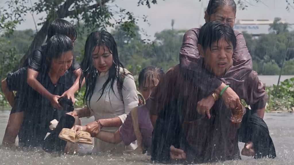 Gallery - Thái Hoà nói về vai diễn trong “Cuộc chiến hạ lưu”: “Nhục nhã nhất là khi phản bội lý tưởng sống của mình” | Moli Star - image 4