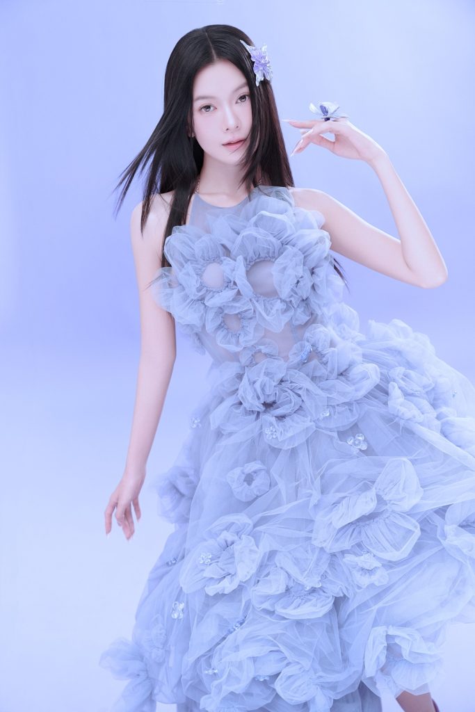 Gallery - Quốc Trường tái xuất màn ảnh rộng, kết hợp cùng hoa hậu Tiểu Vy trong phim điện ảnh “Ốc mượn hồn” | Moli Star - image 4