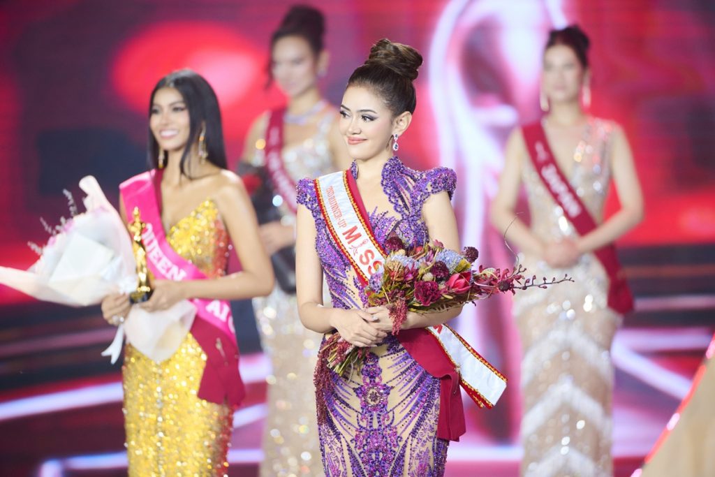 Gallery - Đại diện “cường quốc sắc đẹp” Venezuela đăng quang Miss Charm 2025, Mai Ngô dừng chân ở Top 12 | Moli Star - image 8