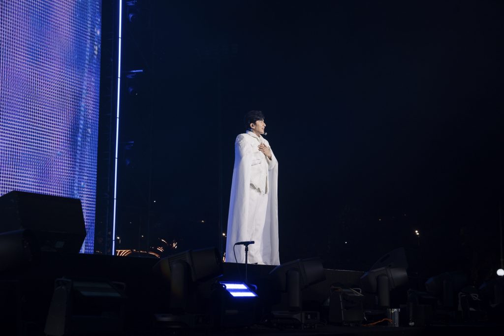 Gallery - Đan Trường tung “secret” sau dấu ấn live concert kỷ niệm 30 năm ca hát, hé lộ màn trình diễn đặc biệt | Moli Star - image 2