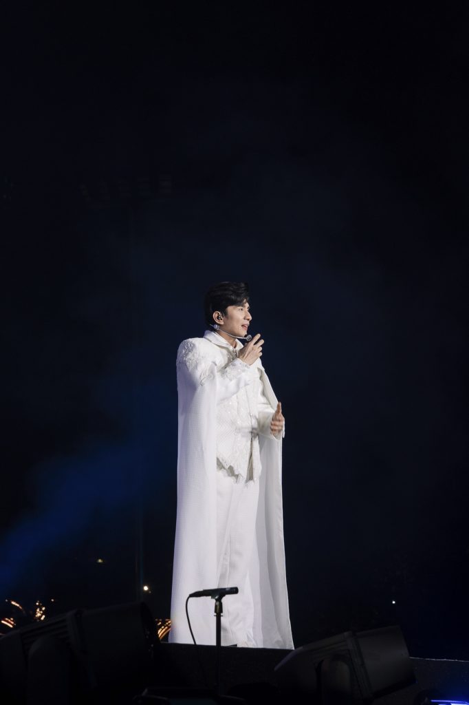 Gallery - Đan Trường tung “secret” sau dấu ấn live concert kỷ niệm 30 năm ca hát, hé lộ màn trình diễn đặc biệt | Moli Star - image 3
