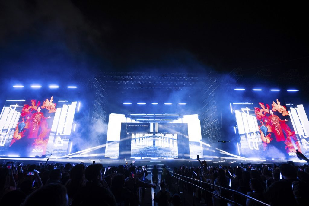 Gallery - Đan Trường tung “secret” sau dấu ấn live concert kỷ niệm 30 năm ca hát, hé lộ màn trình diễn đặc biệt | Moli Star - image 5