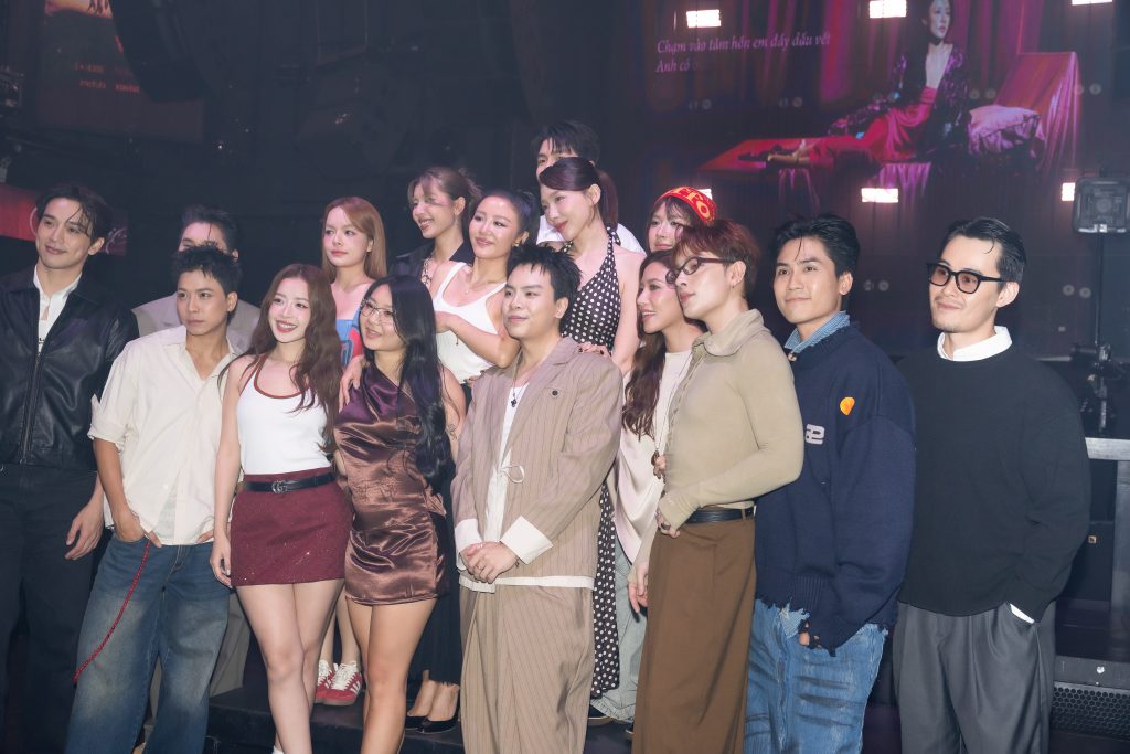 Gallery - Văn Mai Hương mang hơi thở hiện đại vào album “Giai nhân”, Tóc Tiên phải thốt lên: “Đỉnh cao cảm xúc” | Moli Star - image 4