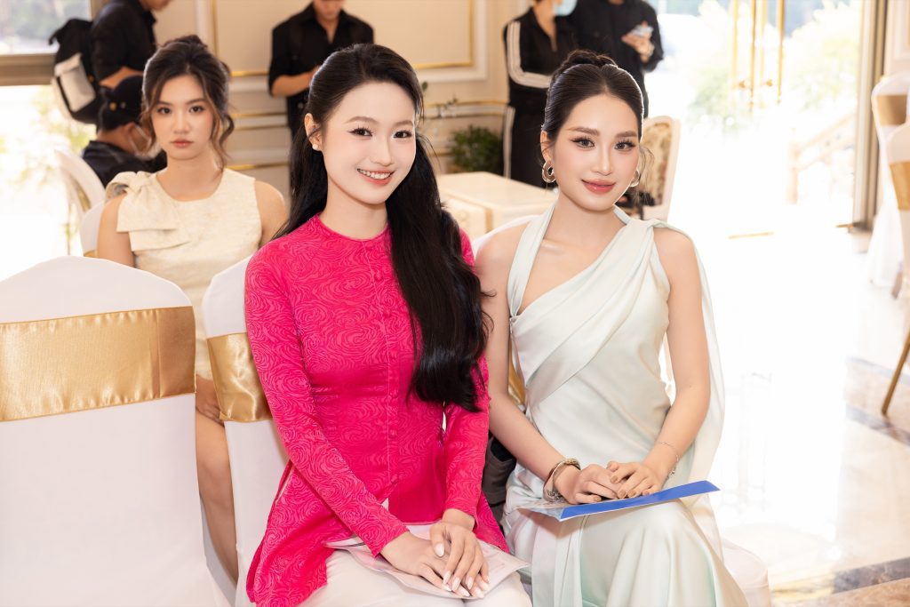 Gallery - Top 50 Miss World Vietnam 2025 chính thức lộ diện, gây sốt với trình độ ngoại ngữ và học vấn ấn tượng | Moli Star - image 1