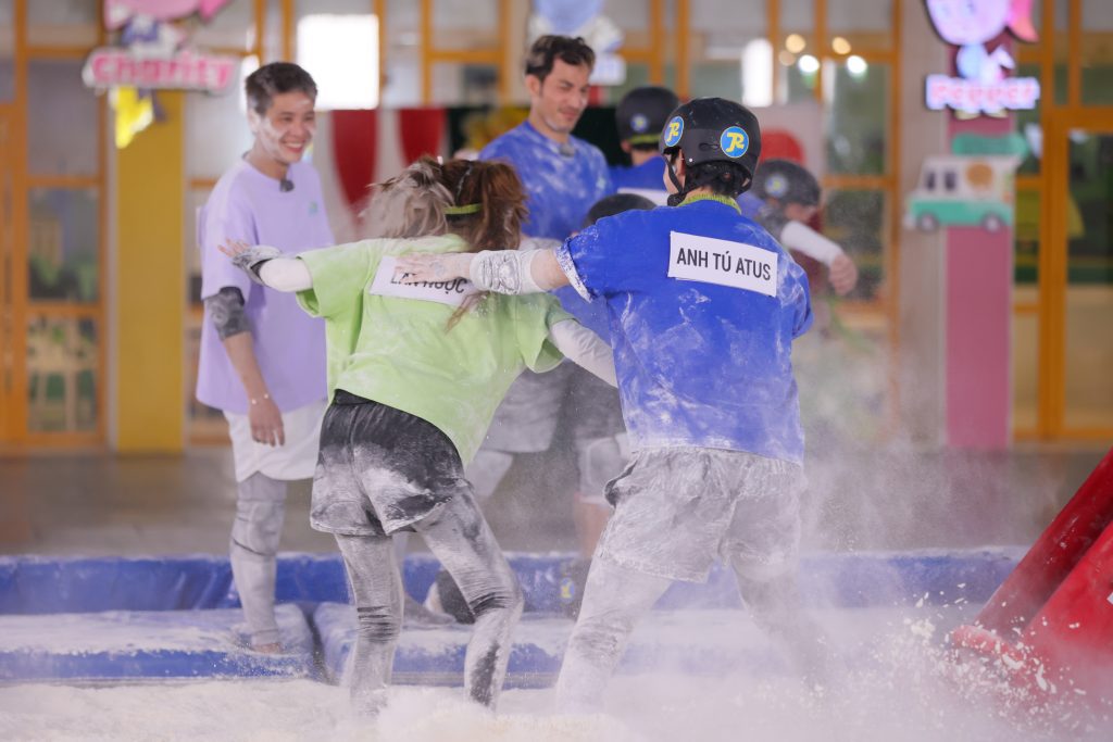 Gallery - “Running man Vietnam mùa 3” tập 11: Quân A.P lật mặt ngoạn mục, Trấn Thành “khóc không thành tiếng” tại phòng thẩm vấn | Moli Star - image 2
