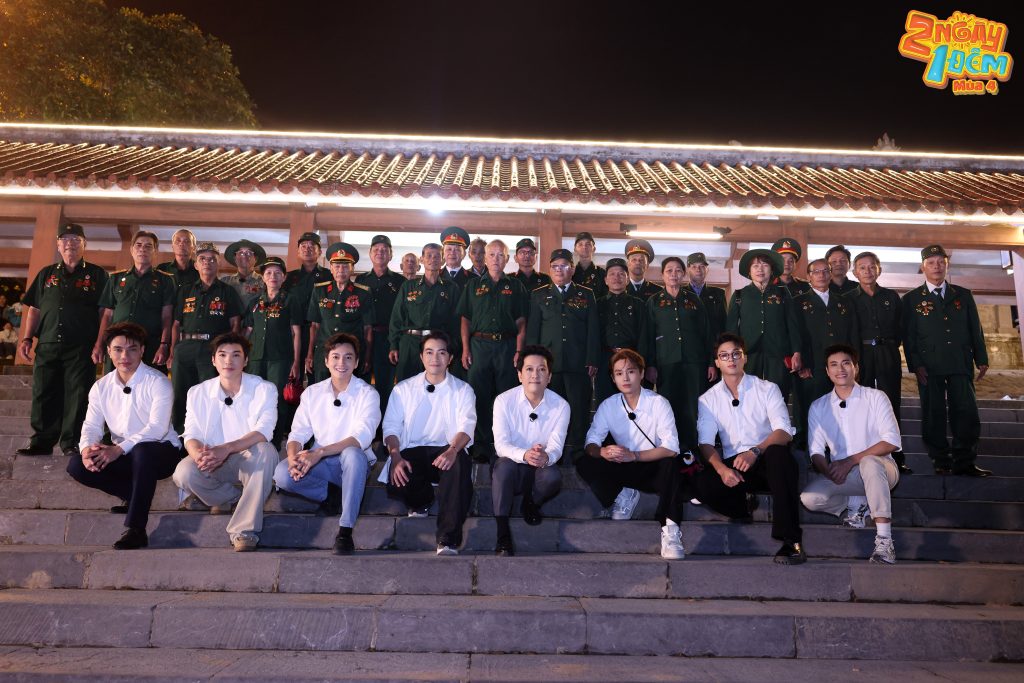 Gallery - Dàn cast “2 ngày 1 đêm” bồi hồi xúc động với những câu chuyện lịch sử tại “Vùng đất lửa” Quảng Trị | Moli Star - image 8